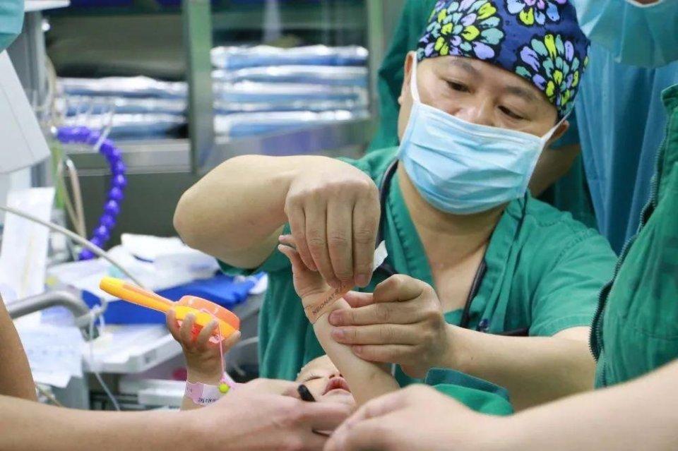 恩平市妇婴监护型护送